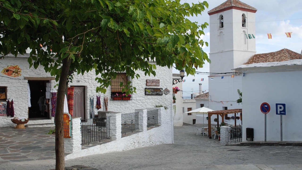Photo of Others in Busquistar
