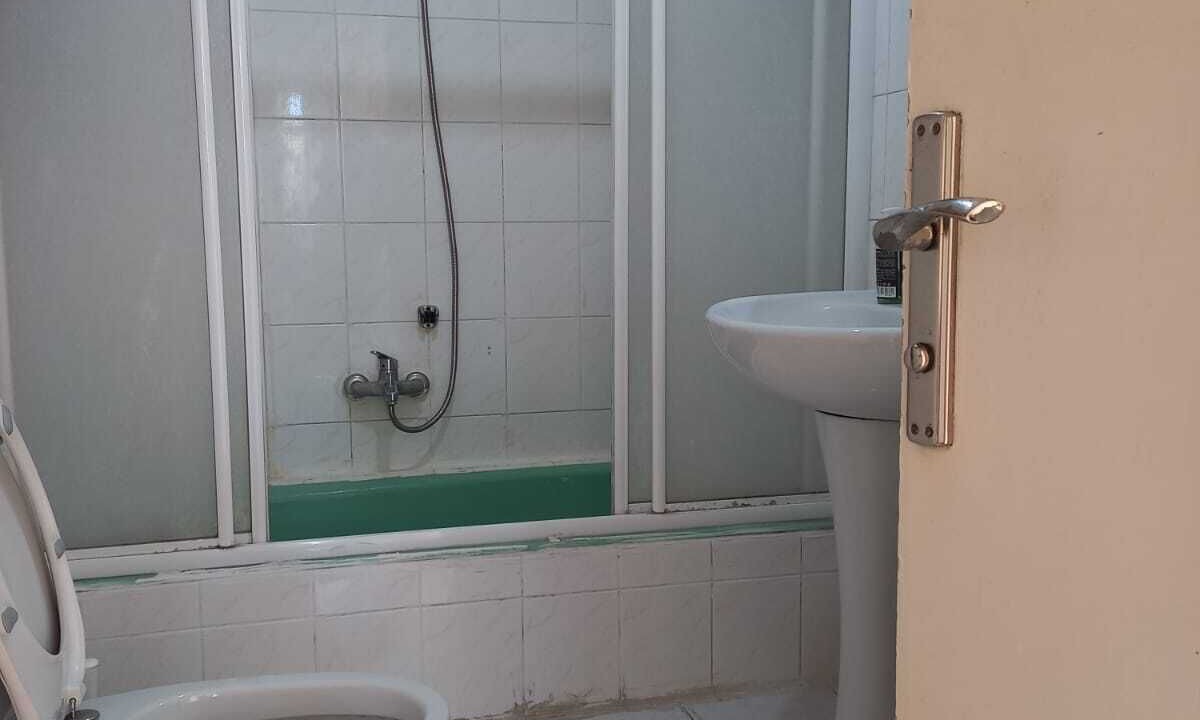 Photo of Bathroom in Kozyatagi