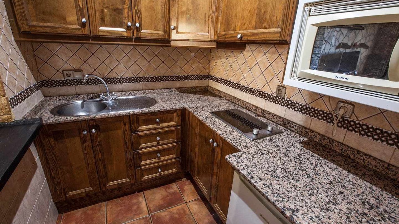 Photo of Kitchen in Mecina Bombaron