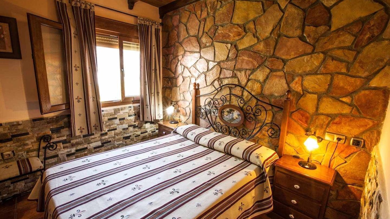 Photo of Bedroom in Mecina Bombaron