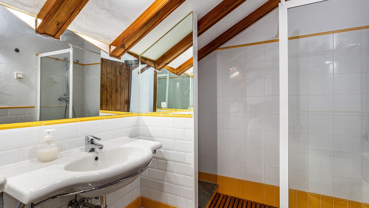 Photo of Bathroom in Durcal