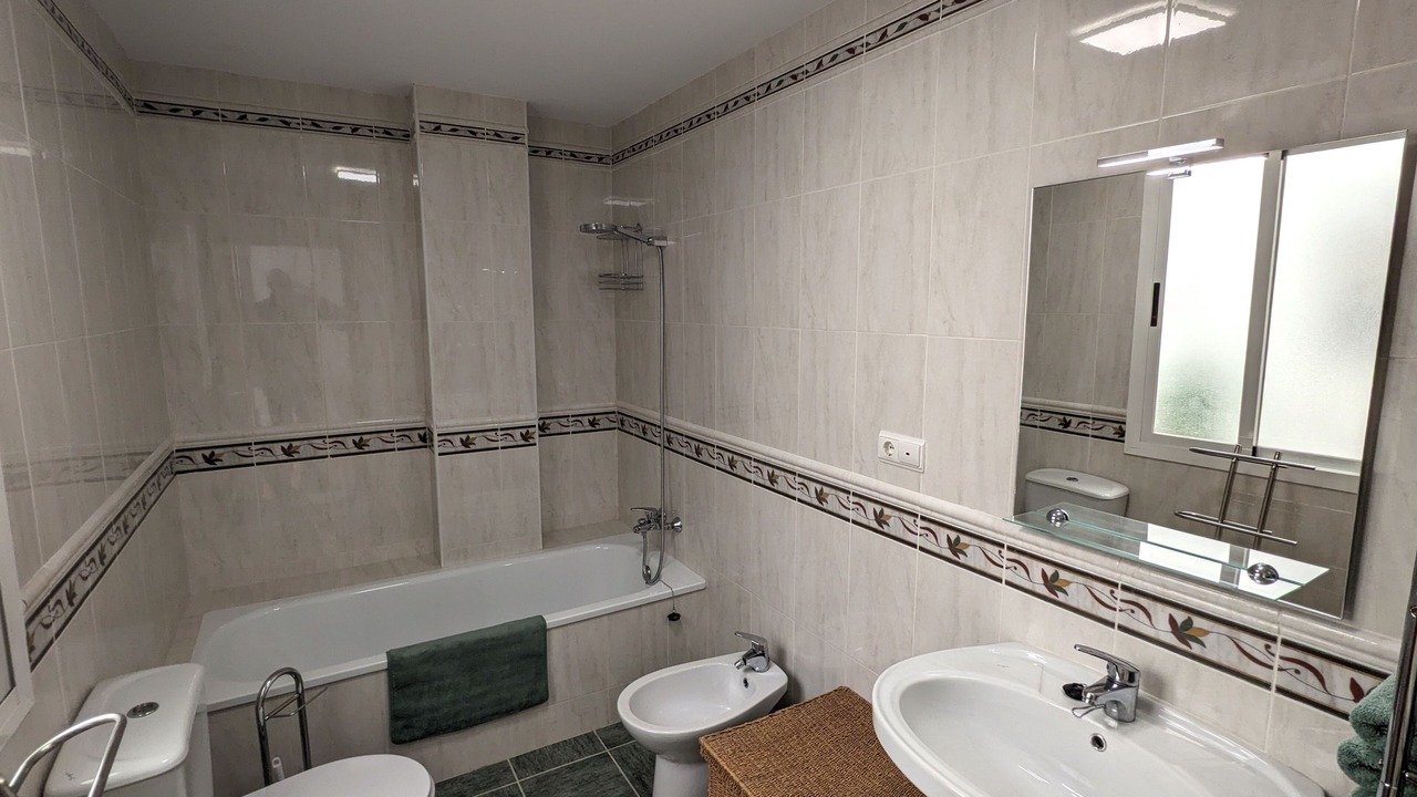 Photo of Bathroom in Pinos del Valle