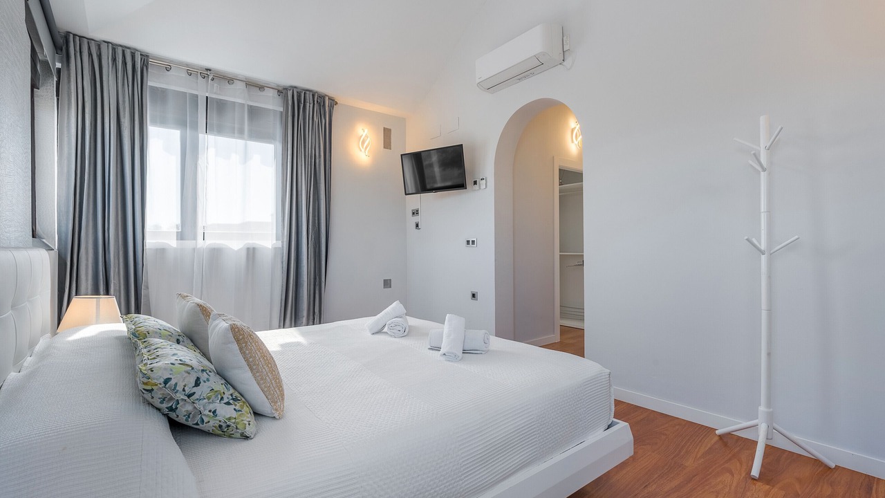 Photo of Bedroom in Las Gabias