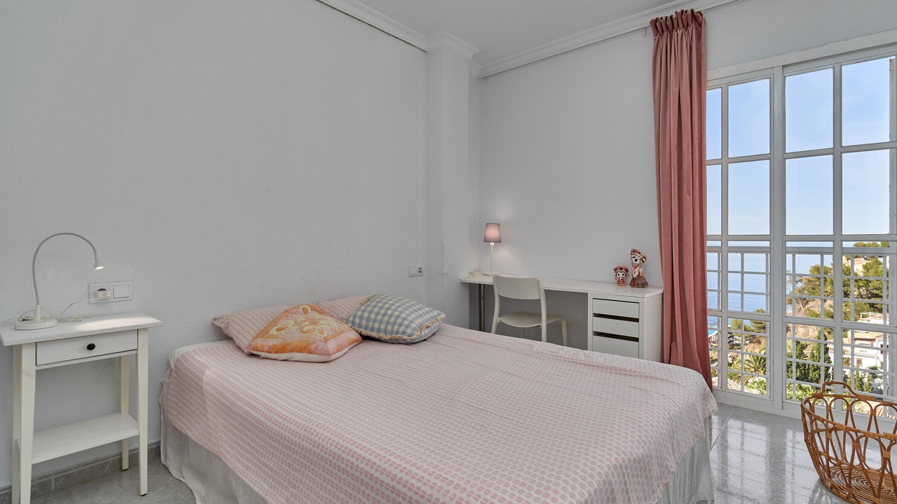 Photo of Bedroom in Velilla-Taramay