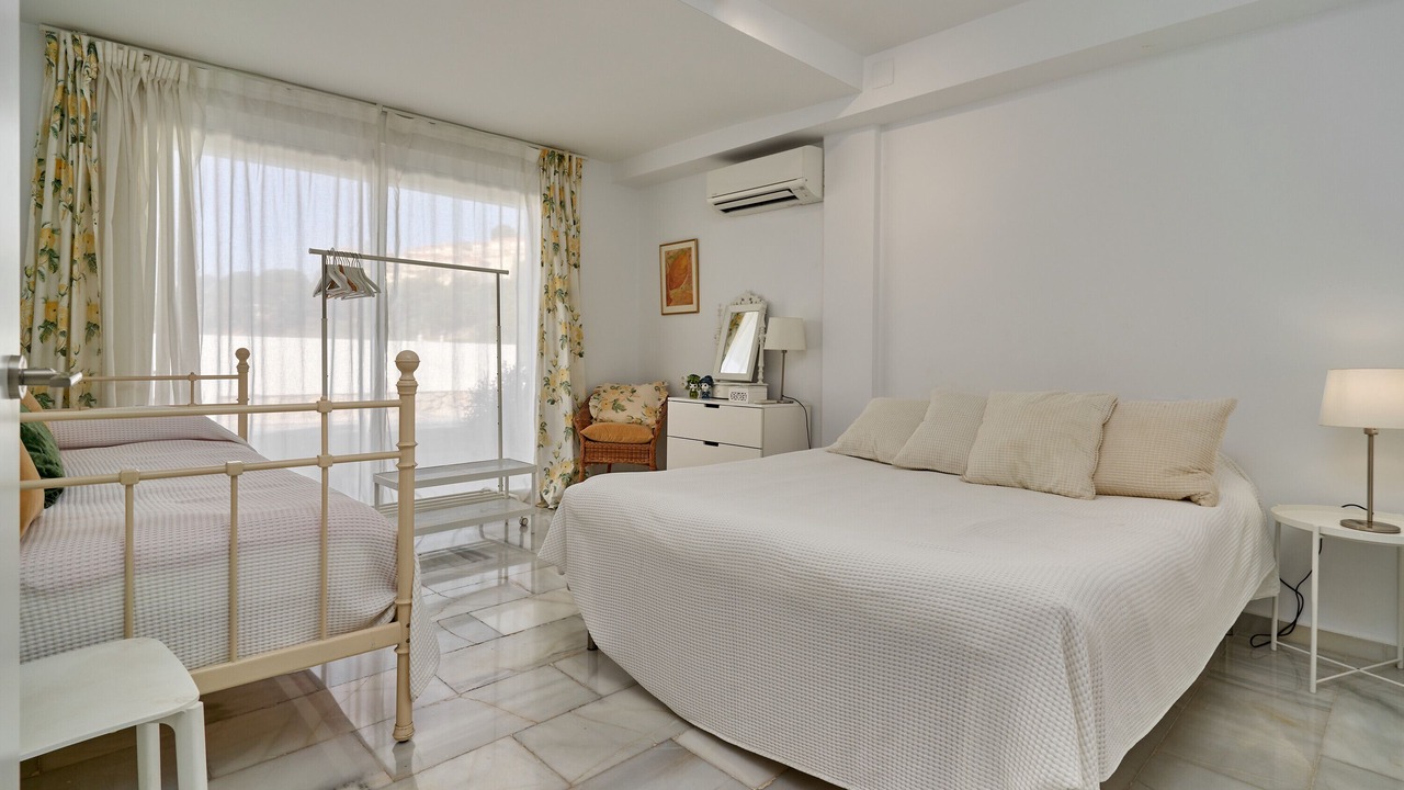 Photo of Bedroom in Velilla-Taramay