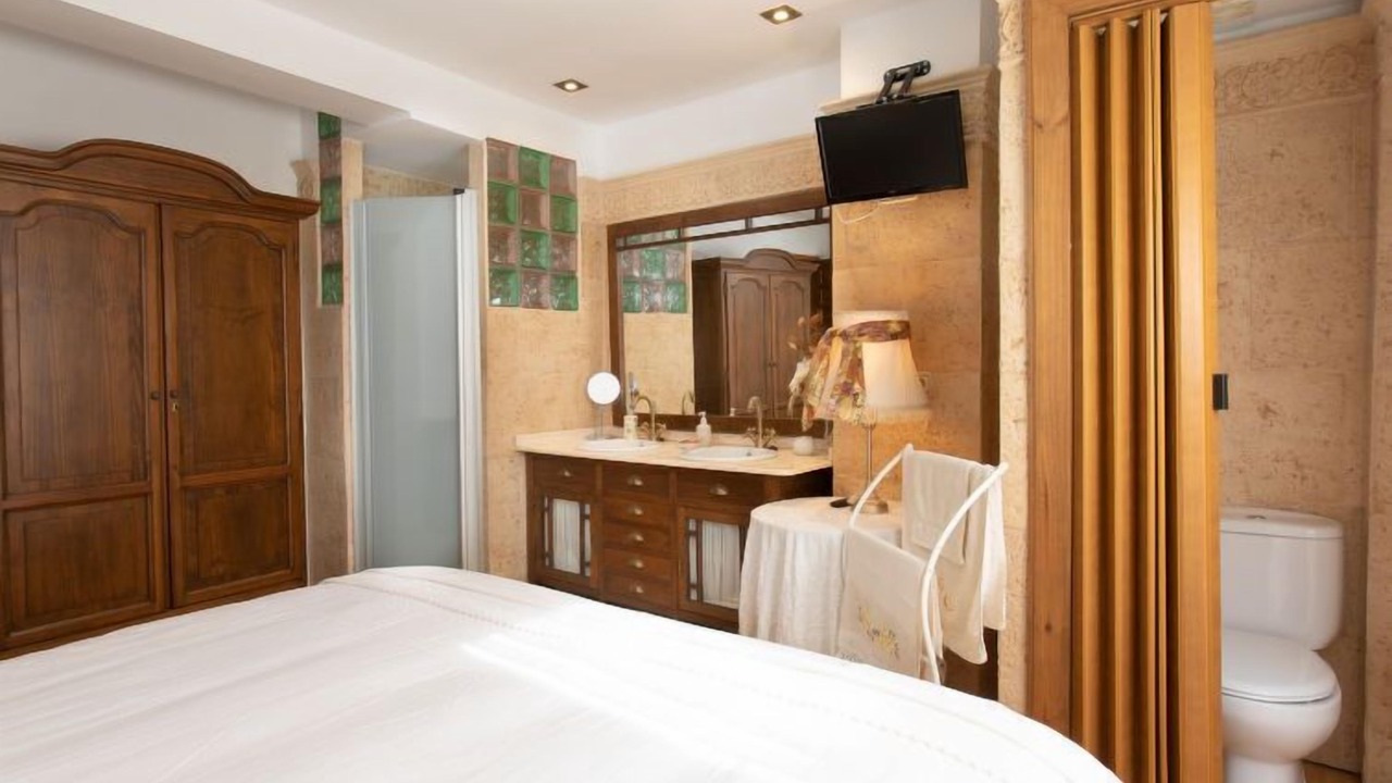 Photo of Bathroom in Niguelas