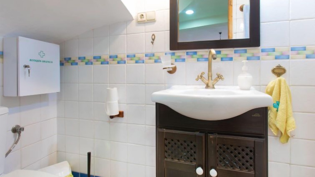 Photo of Bathroom in Niguelas