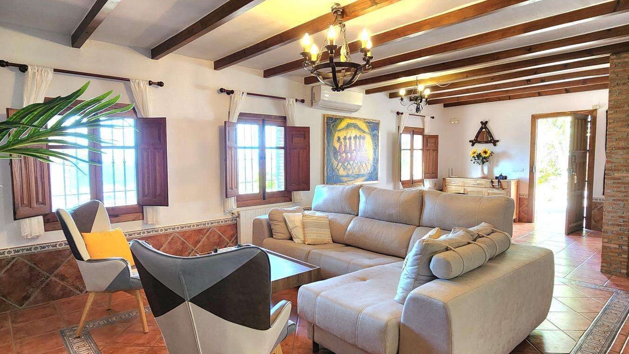 Photo of Livingroom in Carataunas