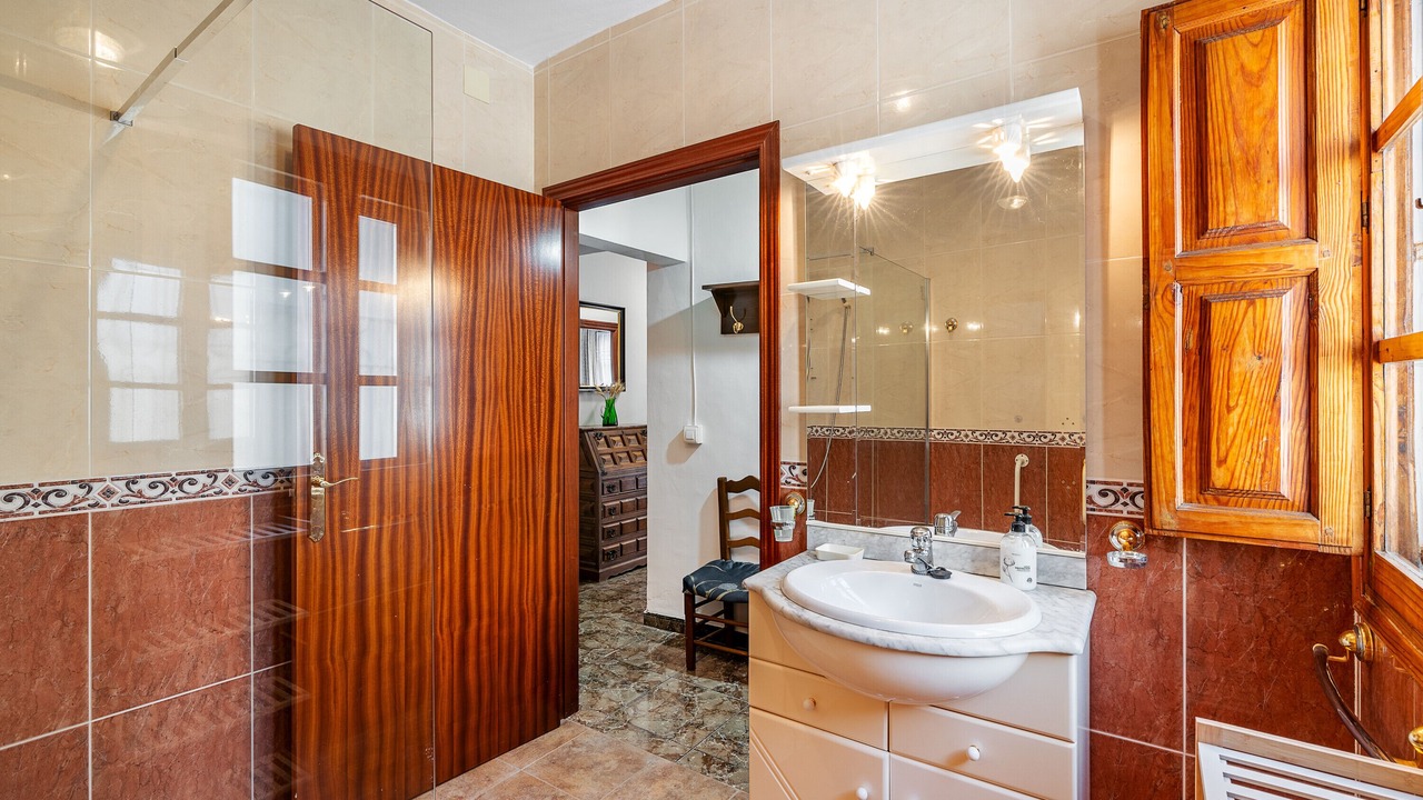 Photo of Bathroom in Niguelas