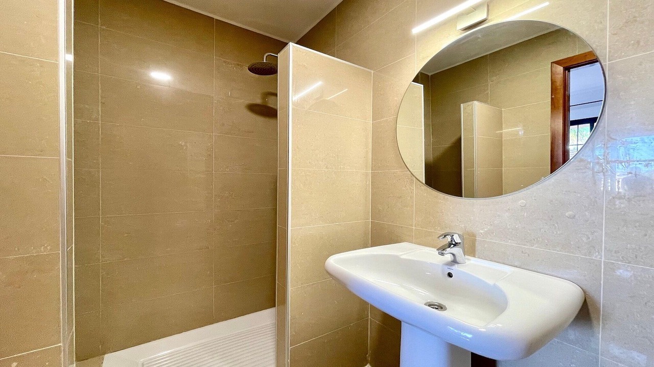 Photo of Bathroom in Velilla-Taramay