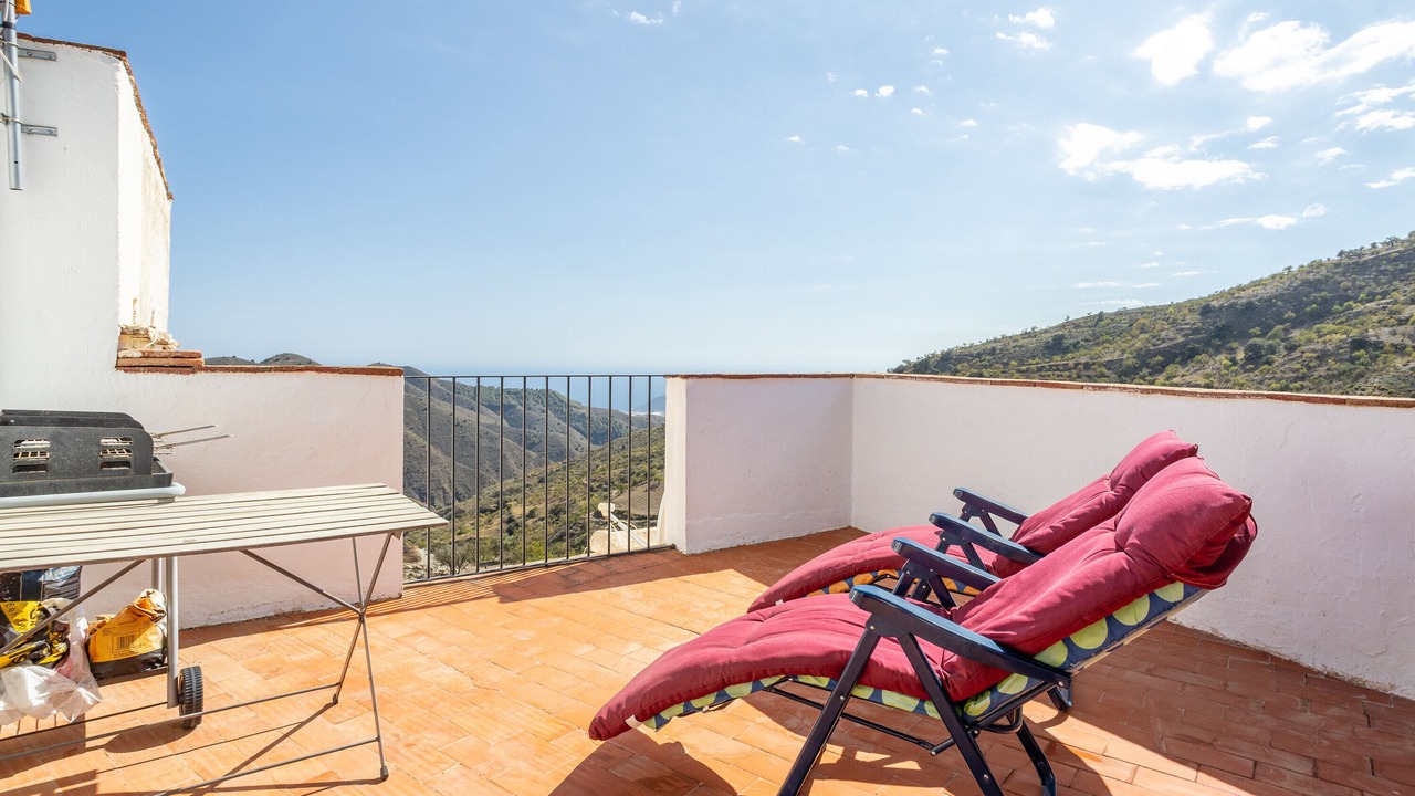 Photo of Outdoor in Rubite