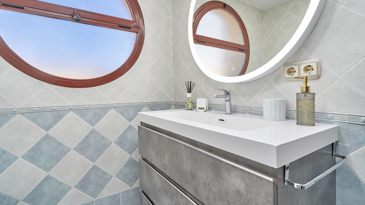 Photo of Bathroom in Velilla-Taramay