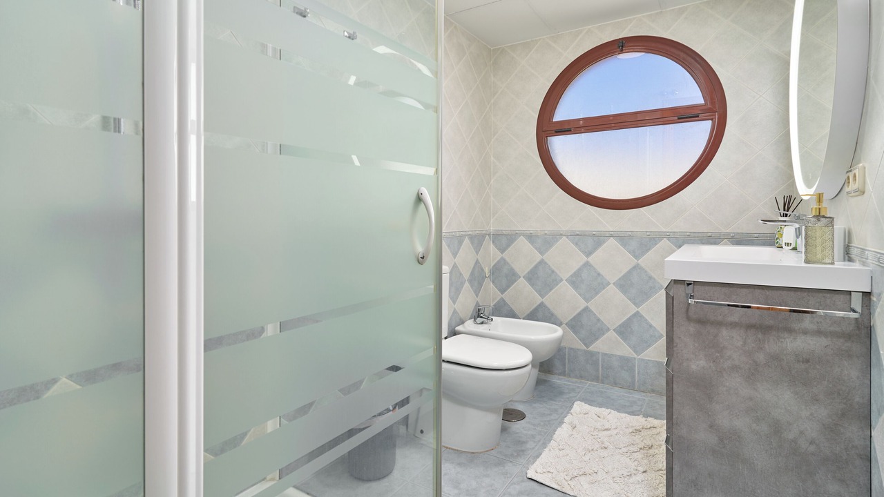 Photo of Bathroom in Velilla-Taramay