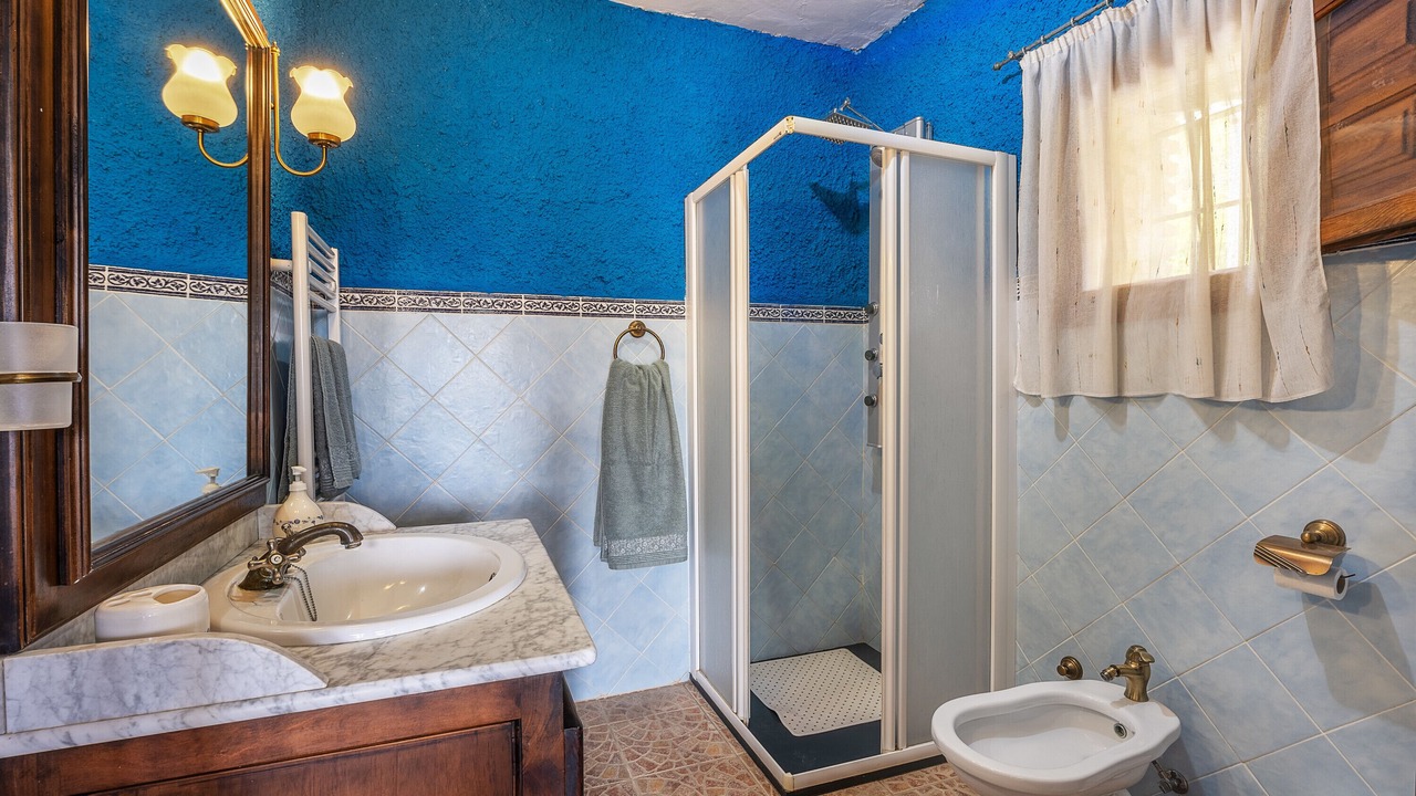Photo of Bathroom in Orgiva
