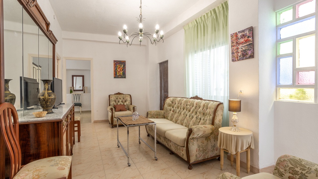Photo of Livingroom in Itrabo