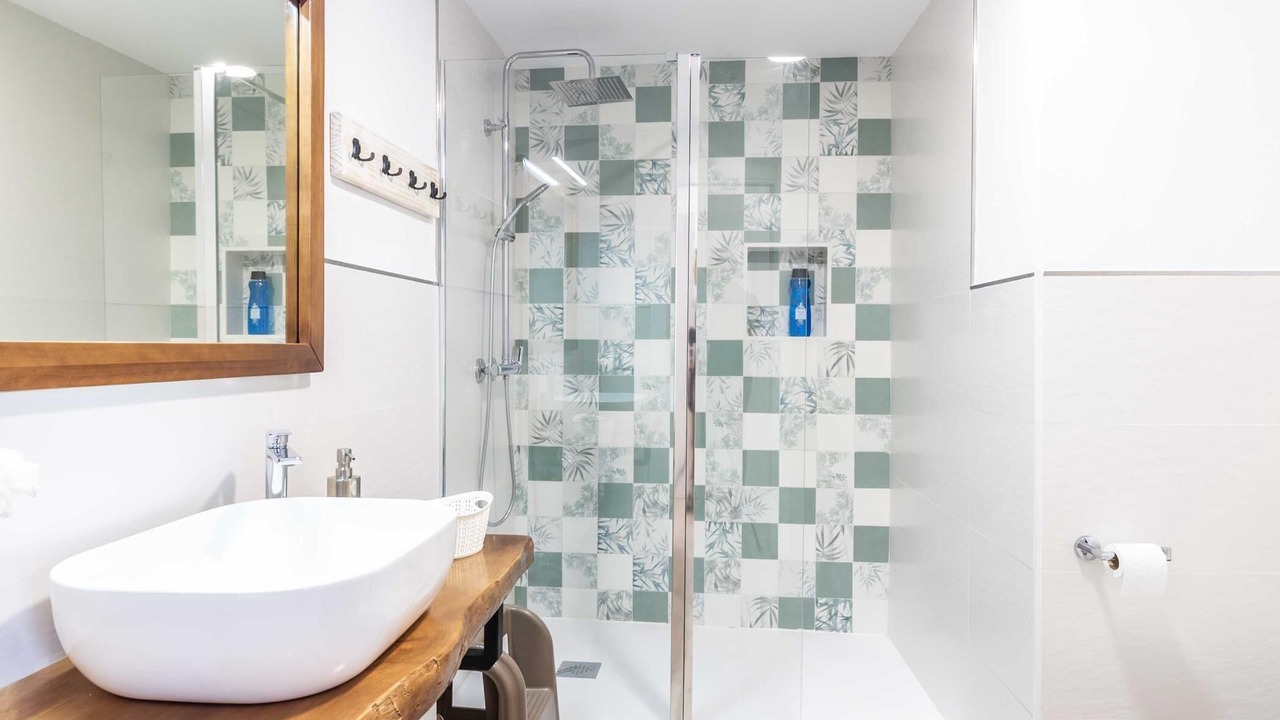 Photo of Bathroom in Niguelas