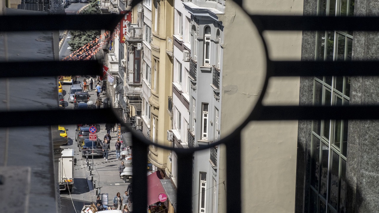 Photo of Others in Cihangir