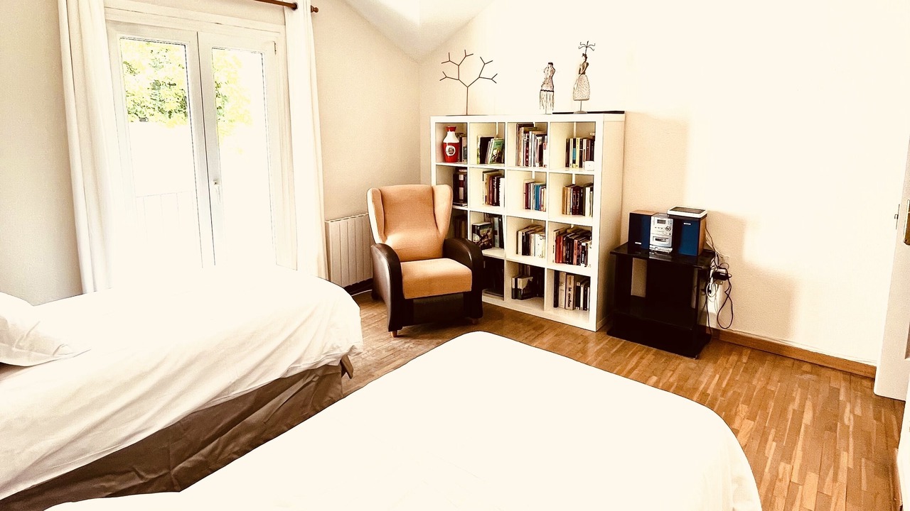Photo of Bedroom in Genil