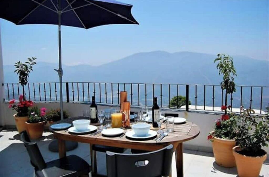 Photo of Outdoor in Canar