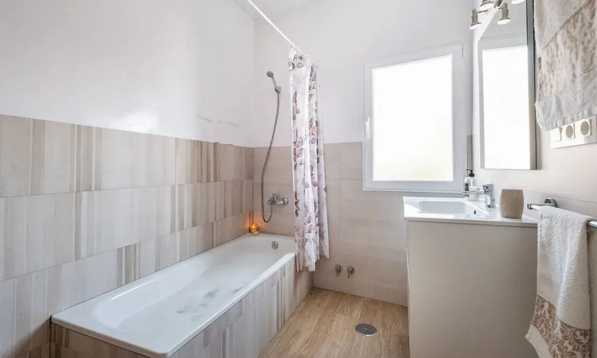 Photo of Bathroom in Padul