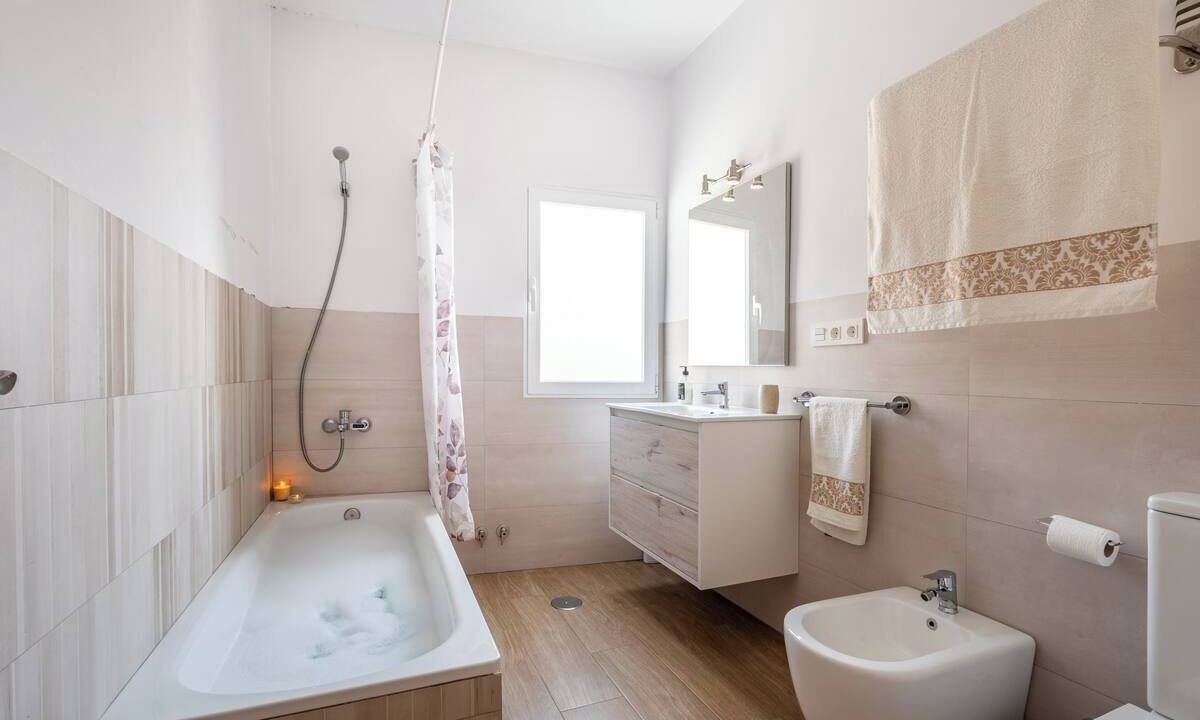 Photo of Bathroom in Padul