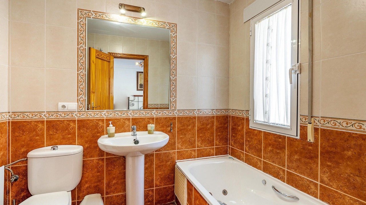 Photo of Bathroom in Cenes de la Vega