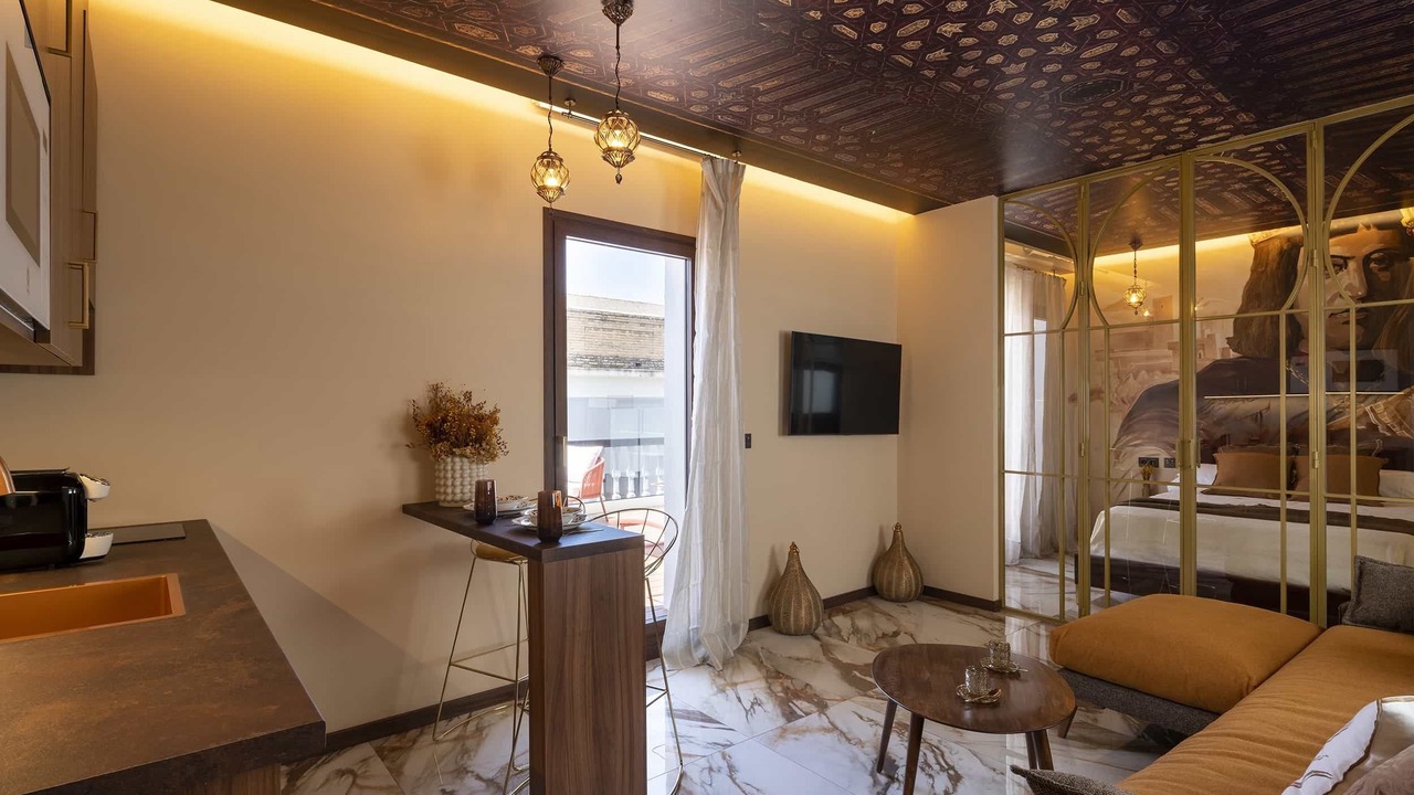 Photo of Bedroom in Central District