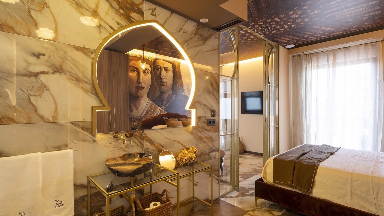 Photo of Bedroom in Central District