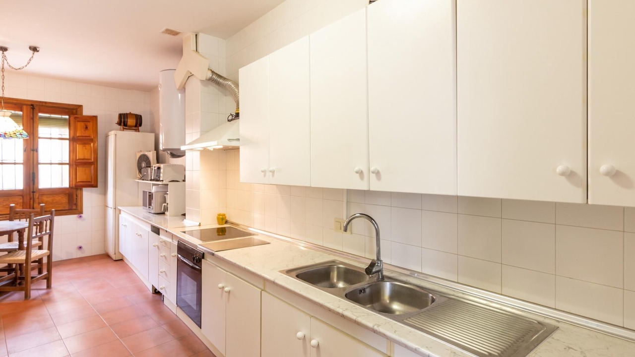 Photo of Kitchen in Melegis