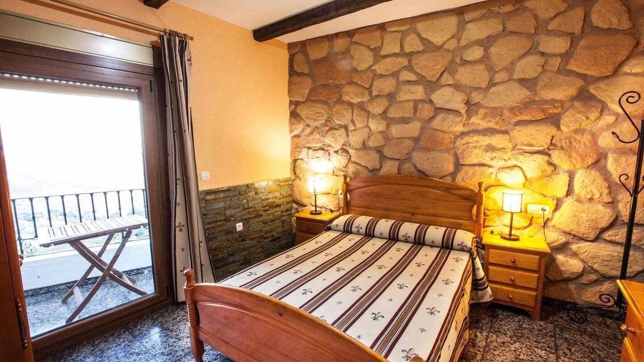 Photo of Bedroom in Mecina Bombaron