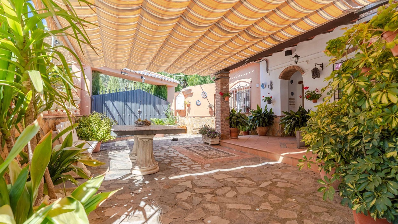 Photo of Patio Balcony in Niguelas