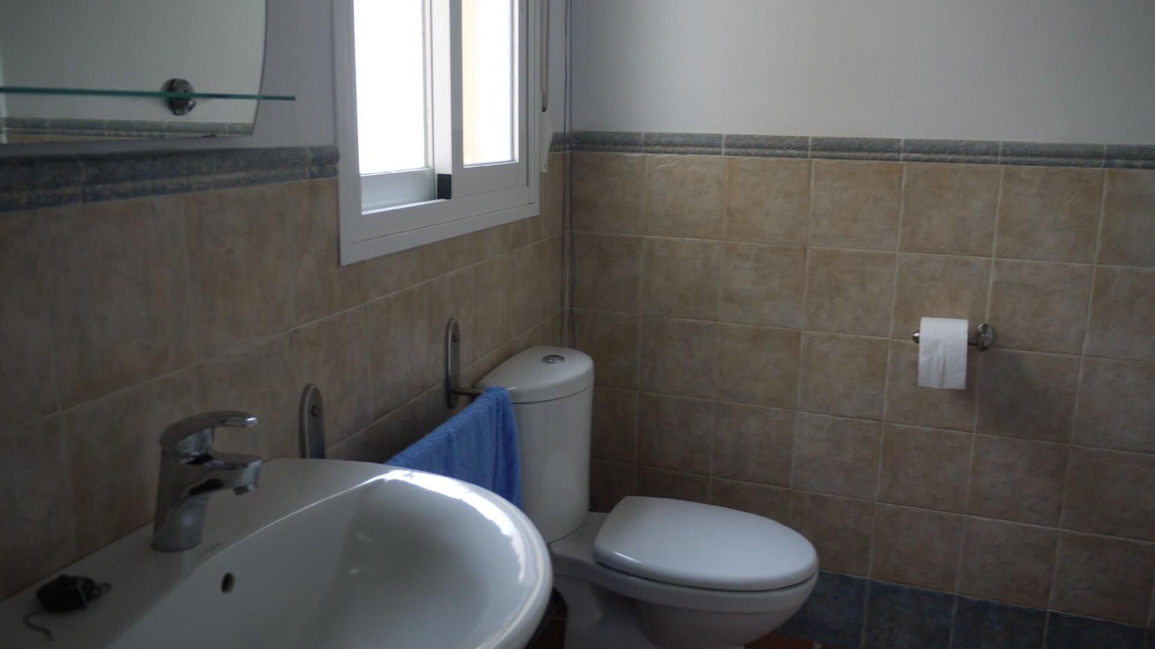 Photo of Bathroom in Albunuelas