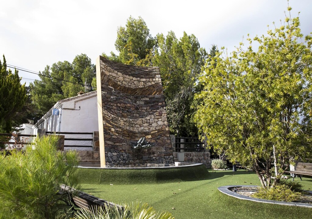 Photo of Buildings in Carataunas