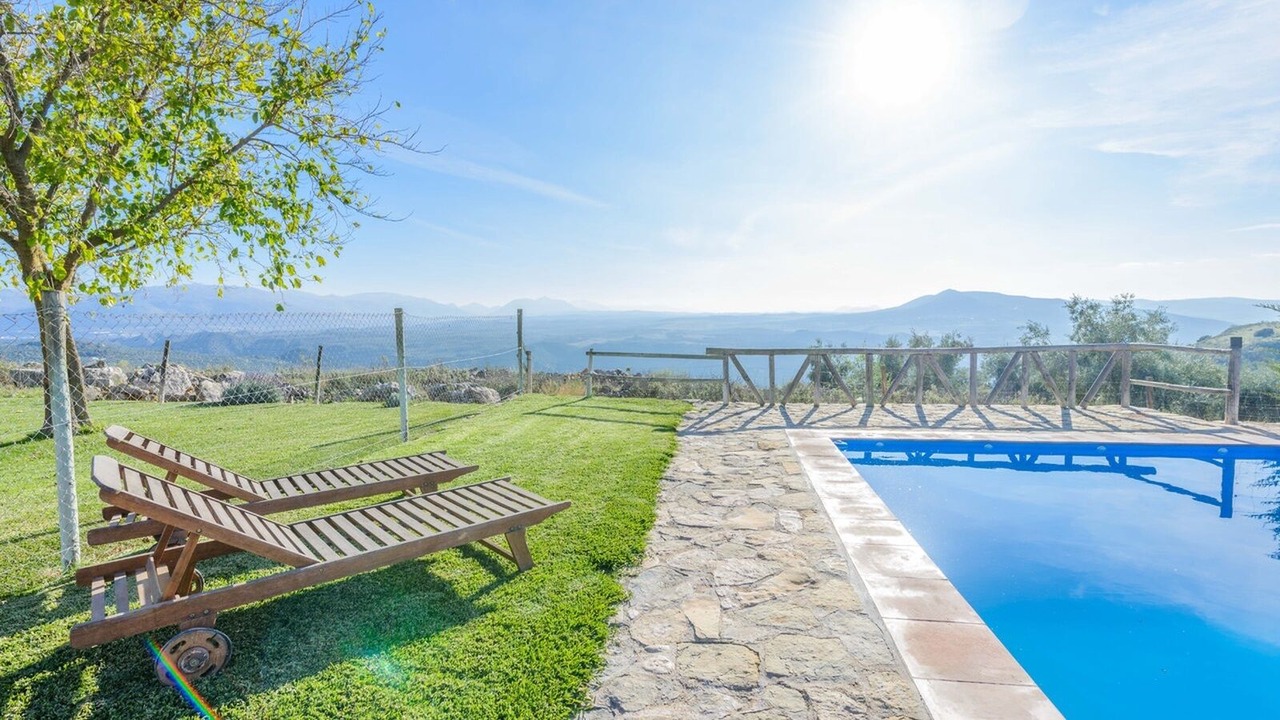 Photo of Outdoor in Algarinejo