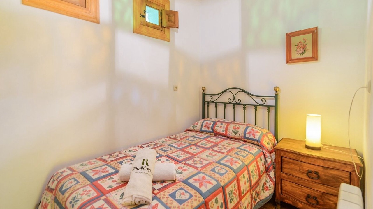 Photo of Bedroom in Orgiva