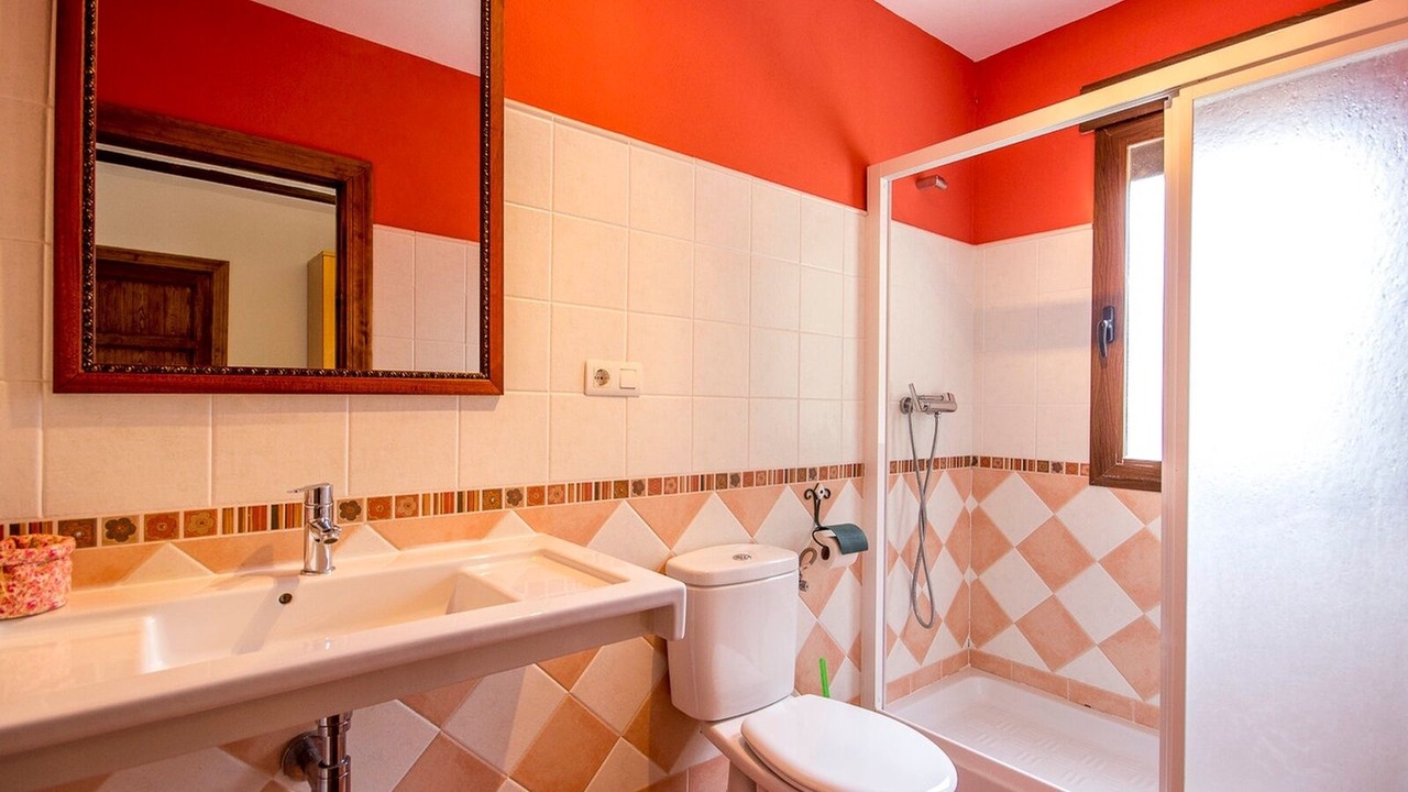 Photo of Bathroom in Orgiva
