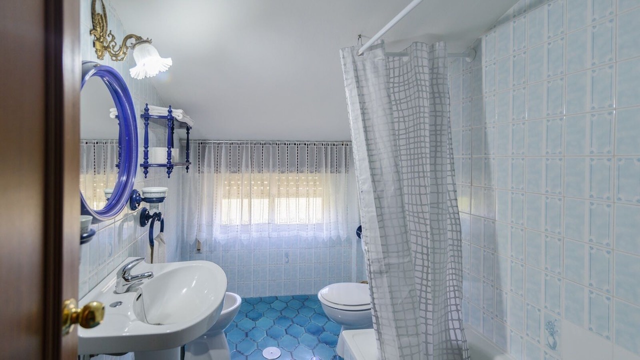 Photo of Bathroom in Cenes de la Vega