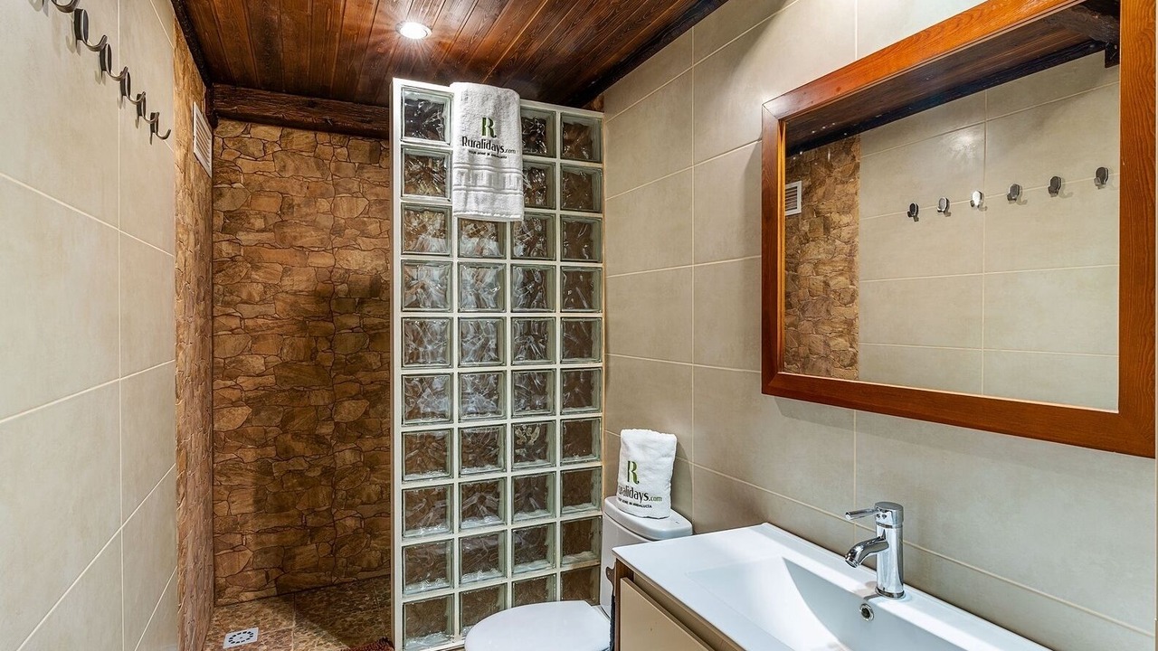 Photo of Bathroom in Atarfe