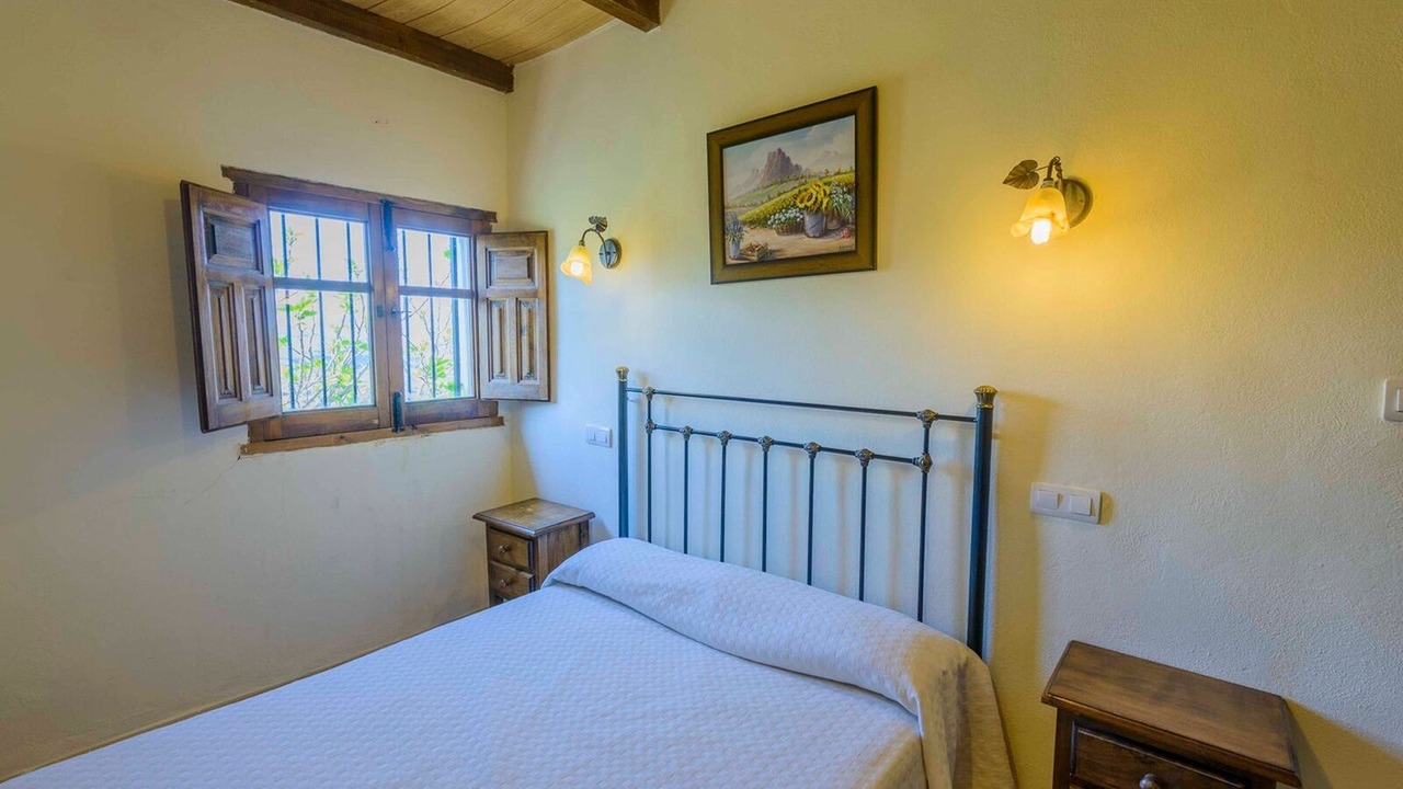 Photo of Bedroom in Montefrio