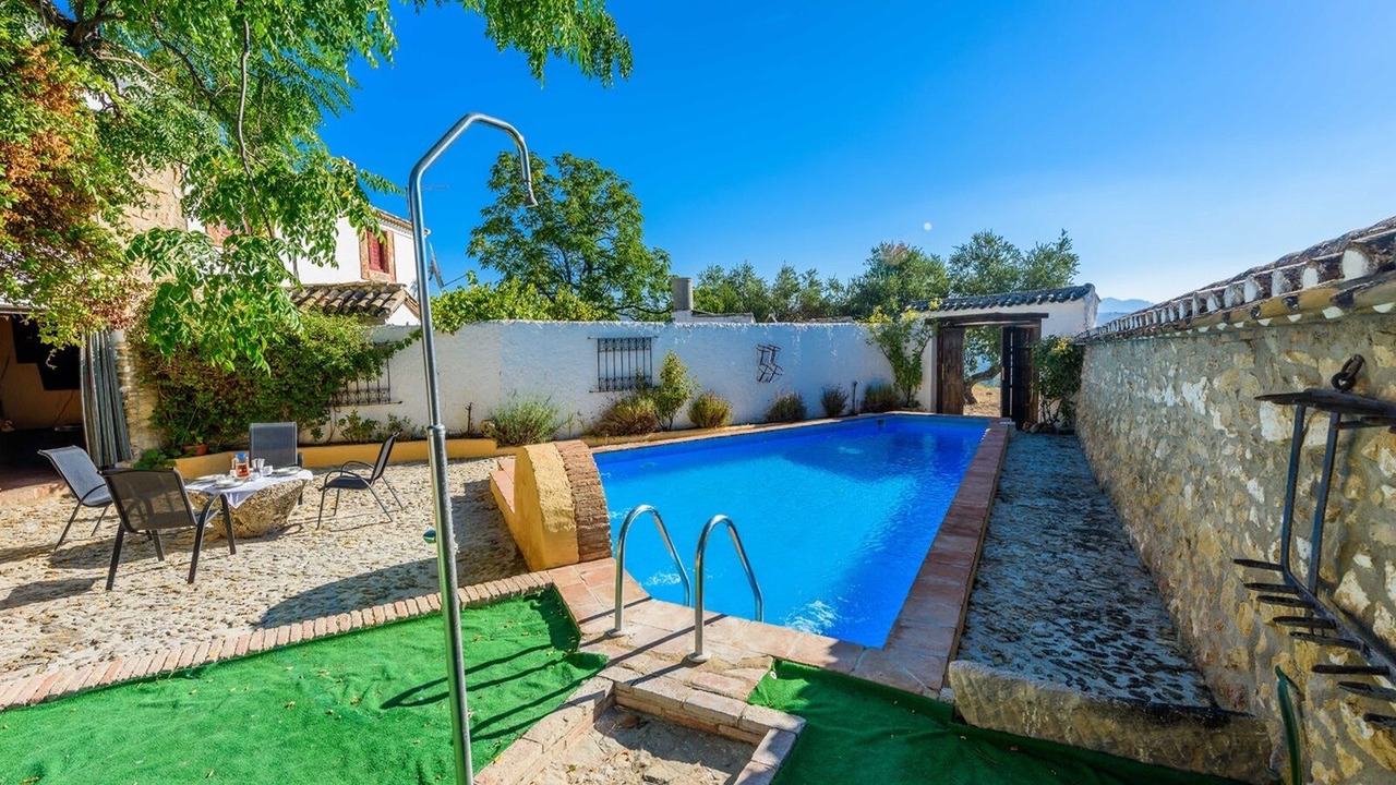 Photo of Outdoor in Algarinejo