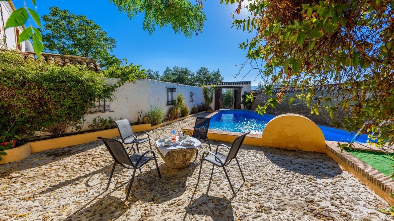 Photo of Outdoor in Algarinejo