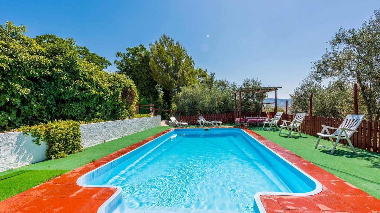 Photo of Outdoor in Algarinejo