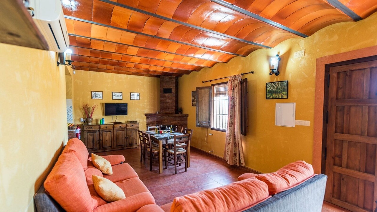Photo of Livingroom in Algarinejo
