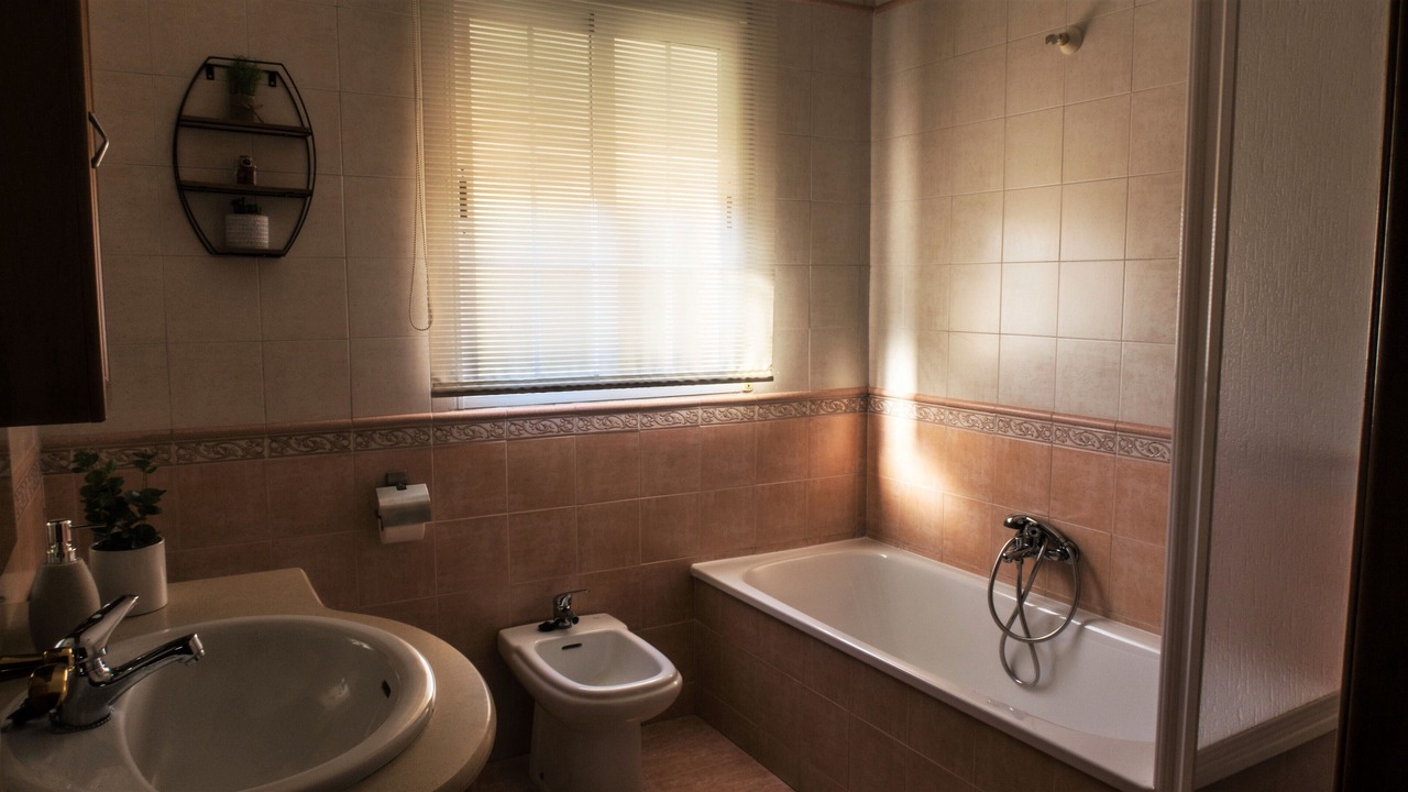 Photo of Bathroom in Genil