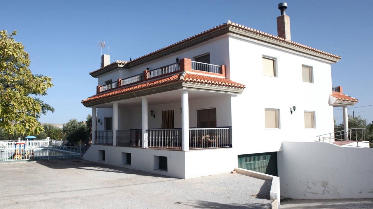 Photo of Outdoor in Baza