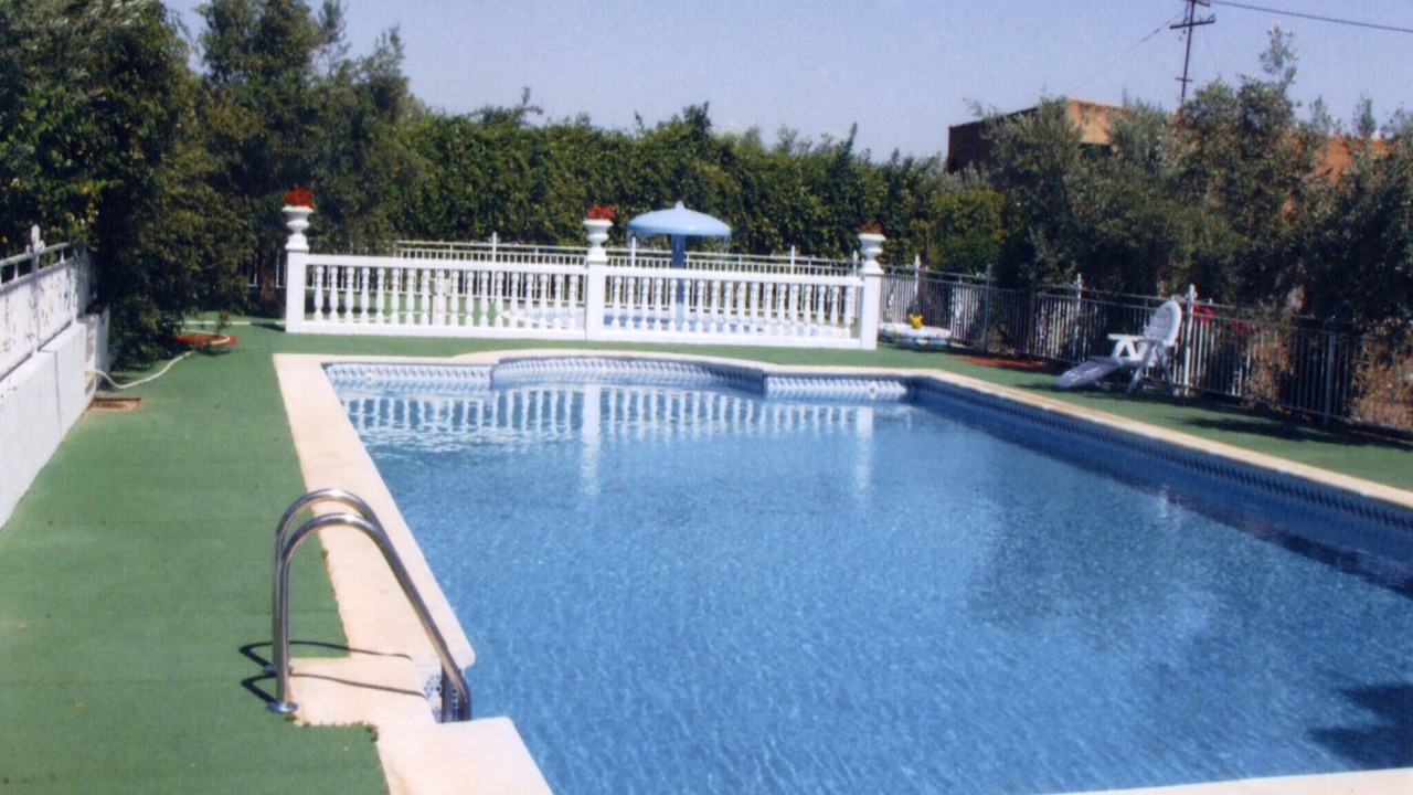 Photo of Outdoor in Baza