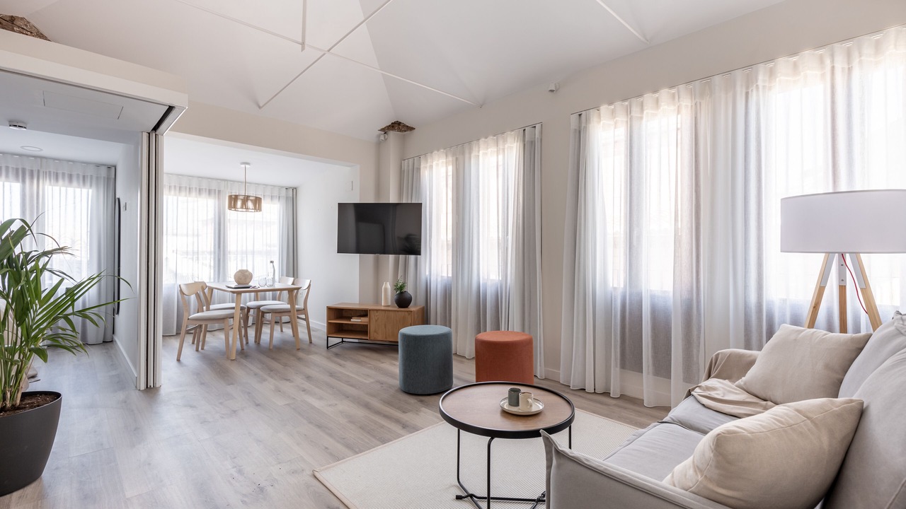 Photo of Livingroom in Central District