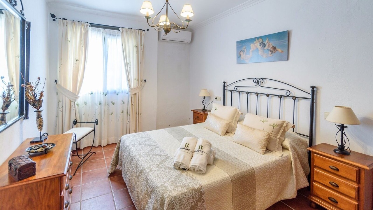 Photo of Bedroom in Almunecar