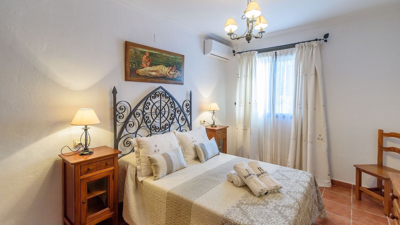 Photo of Bedroom in Almunecar