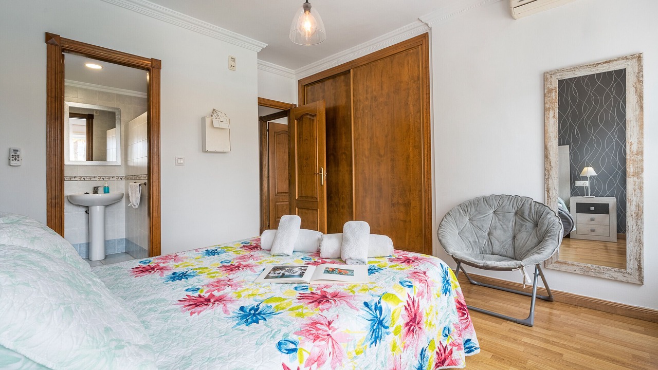 Photo of Bedroom in Velilla-Taramay